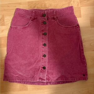 Roxy corduroy button up skirt, size small, faded maroon/burgundy color, NWT
